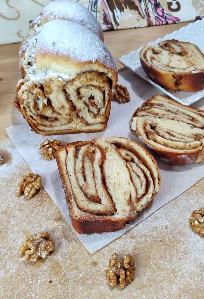 pletenica sa kremom i orasima